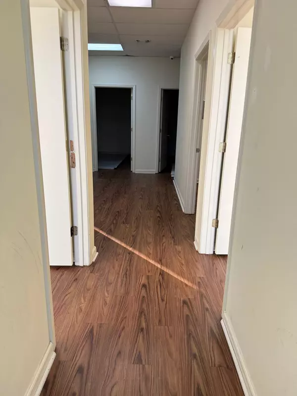 Destin, FL 32541,501 Harbor Boulevard #B