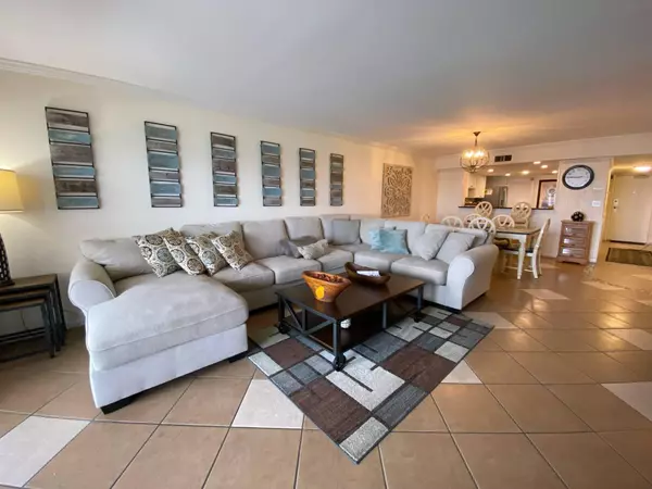 Destin, FL 32541,1010 Hwy 98 E #902