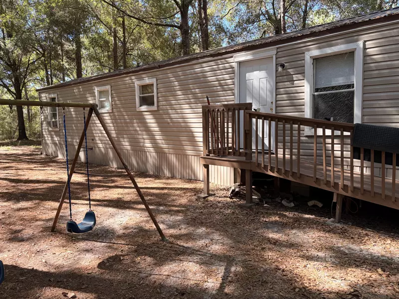 1339 Martin Rd Road, Defuniak Springs, FL 32433