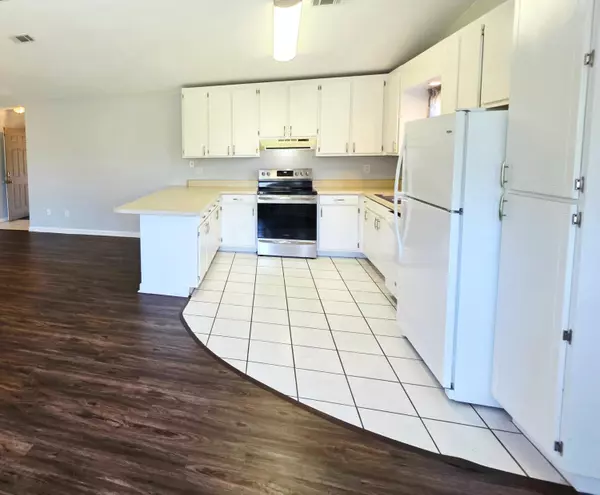 Panama City, FL 32405,822 Jeremy Lane