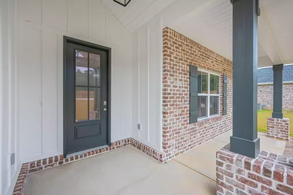 Crestview, FL 32539,337 Shoal River Road Drive