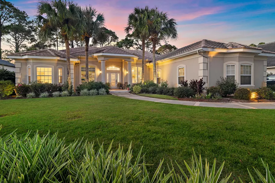 1462 E Baytowne Avenue, Miramar Beach, FL 32550