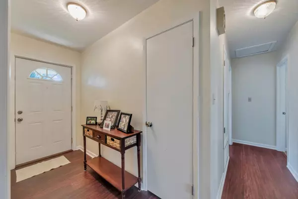 Crestview, FL 32539,5448 Mt Olive Road