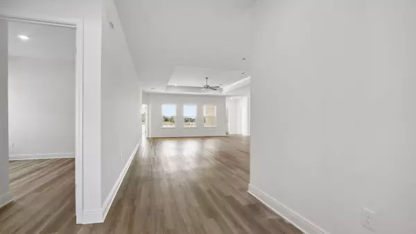 Freeport, FL 32439,23 W Farm Owl Drive