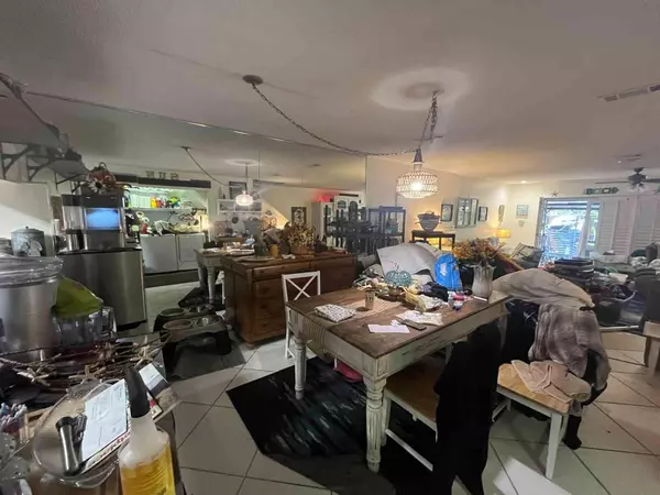 Destin, FL 32541,3861 Indian Trail  #102