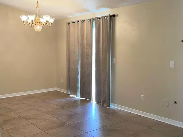 Fort Walton Beach, FL 32547,903 Piedmont Place #UNIT 5