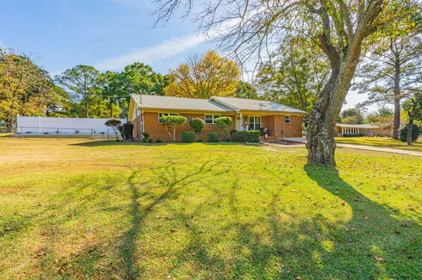 3606 Airport Road, Crestview, FL 32539