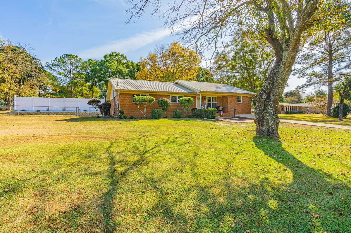 Crestview, FL 32539,3606 Airport Road