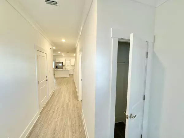 Freeport, FL 32439,103 Date Palm Lane