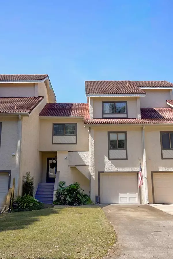 30 Marina Cove Drive, Niceville, FL 32578