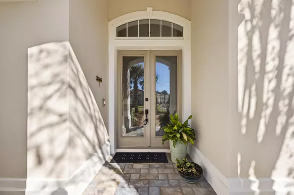 Destin, FL 32541,4735 Papaya Park