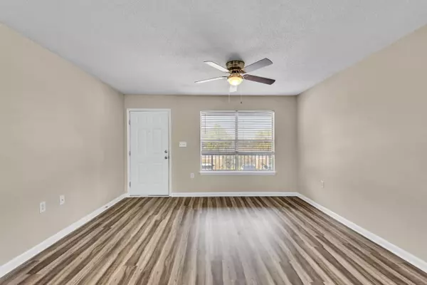 Mary Esther, FL 32569,502 Channel Marker Street #1