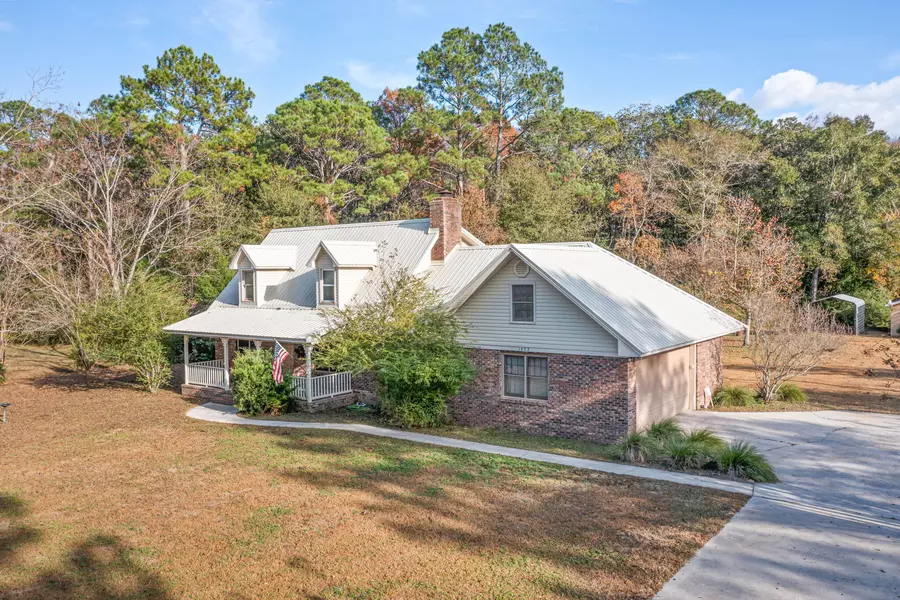 1453 Hwy 277, Chipley, FL 32428