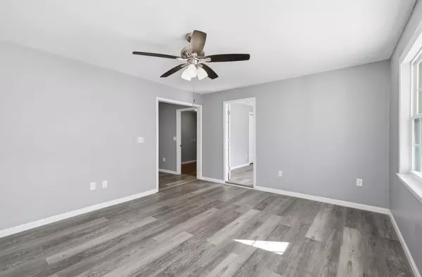 Fort Walton Beach, FL 32548,410 NW NW Oakland Circle Circle