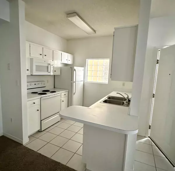 Niceville, FL 32578,1501 N Partin Drive #211