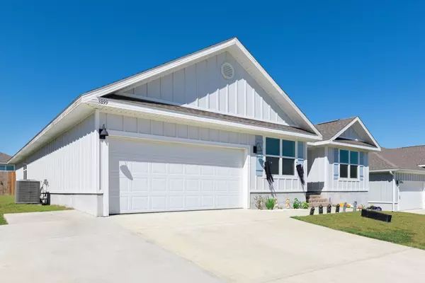 Pensacola, FL 32526,3899 Larry Furr Way