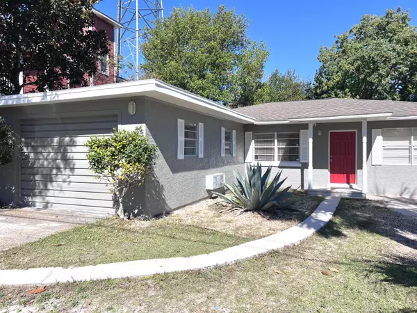 Panama City Beach, FL 32413,16910 Castile Avenue