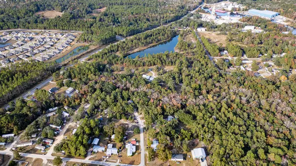 Freeport, FL 32439,78 April Court