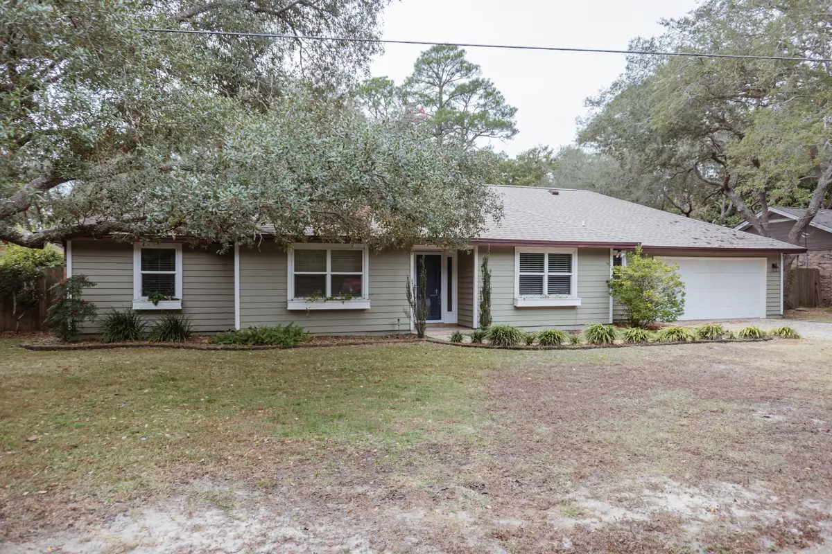 Mary Esther, FL 32569,16 Mariners Lane
