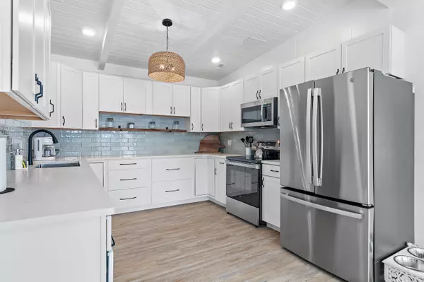 Panama City, FL 32413,325 Coronado Place