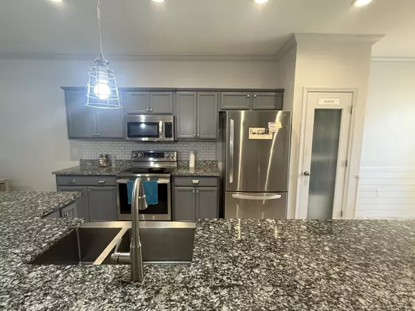 Niceville, FL 32578,411 Niceville Avenue