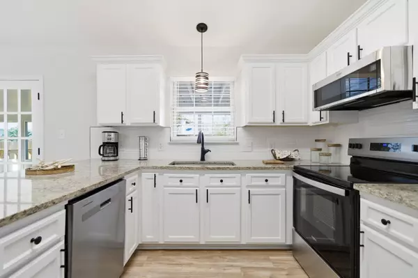 Gulf Breeze, FL 32563,4360 Marilyn Court