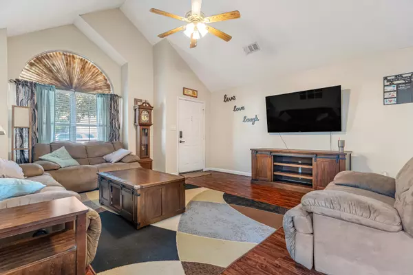 Mary Esther, FL 32569,309 Woodland Park Circle