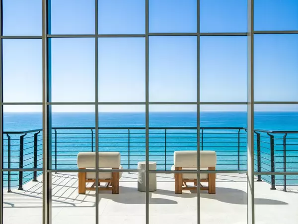 53 Sea Castle Aly, Alys Beach, FL 32461