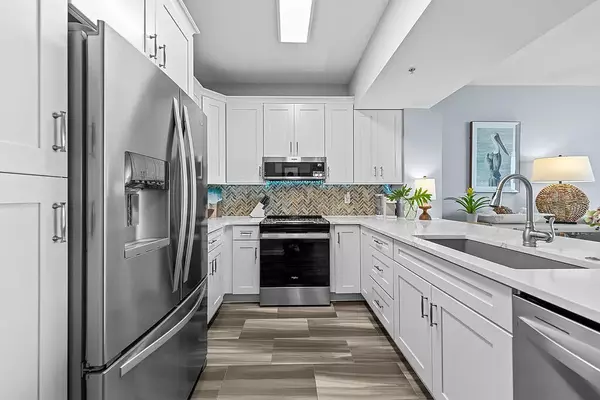 Destin, FL 32541,4203 Indian Bayou Trail #1812