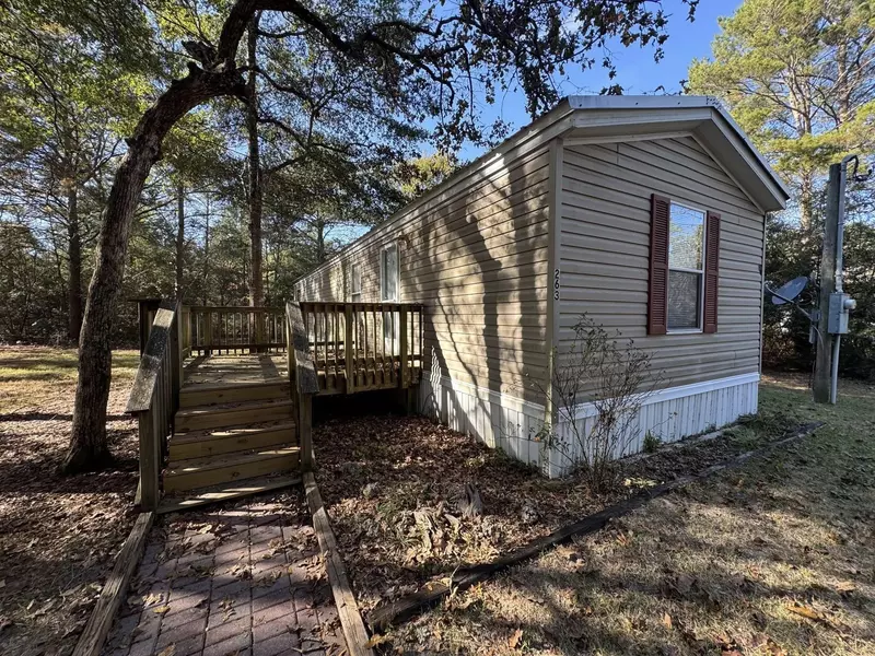 263 Lancelot Road, Defuniak Springs, FL 32433