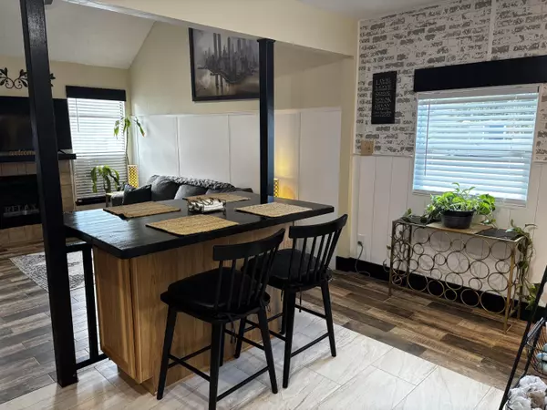 Pensacola, FL 32506,7257 Lago Vista Court