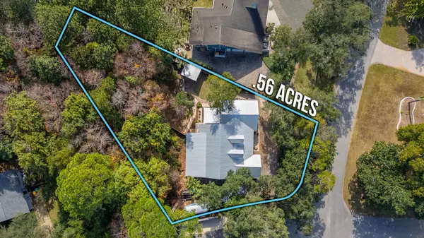 Niceville, FL 32578,903 E Lido Circle