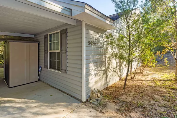 Chipley, FL 32428,3425 Quail Ridge Drive