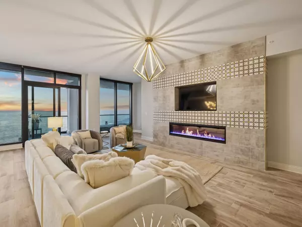 Santa Rosa Beach, FL 32459,4463 W County Highway 30A  #UNIT 302