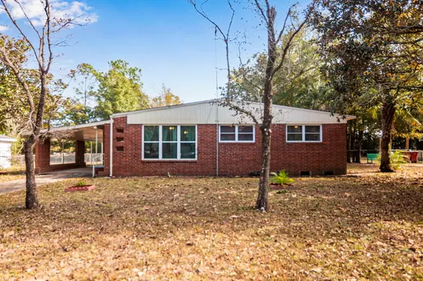 Crestview, FL 32536,103 Adkinson Drive