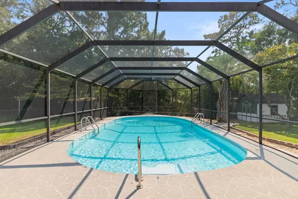 Shalimar, FL 32579,32 Walnut Avenue