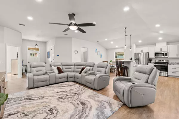 Navarre, FL 32566,8422 Lucena Street