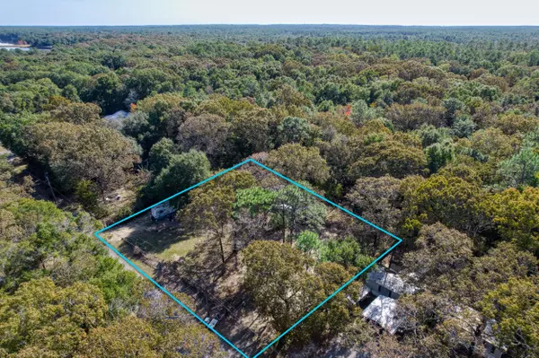 Defuniak Springs, FL 32433,281 Pipers Landing Road