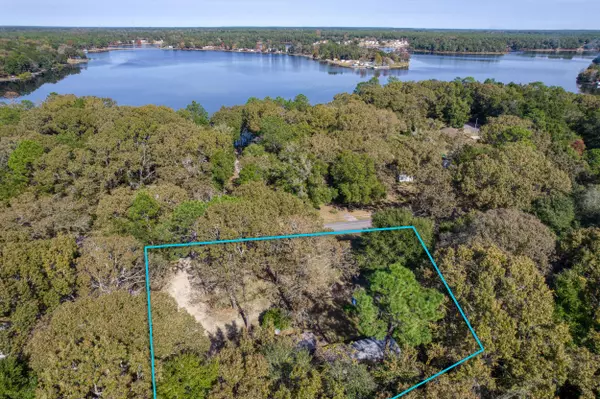 Defuniak Springs, FL 32433,281 Pipers Landing Road