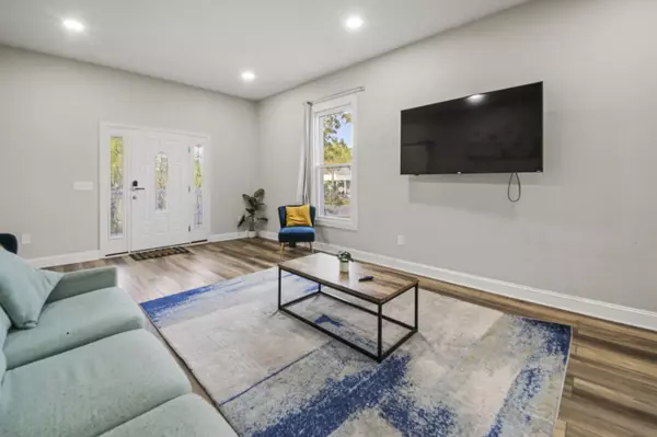 Pensacola, FL 32506,23 E Brainerd Street