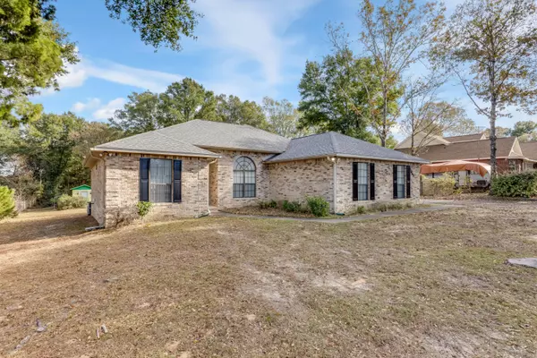 Crestview, FL 32536,5965 Oak Hill Road