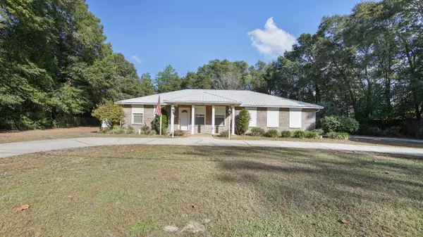 Defuniak Springs, FL 32433,314 Lakeview Drive