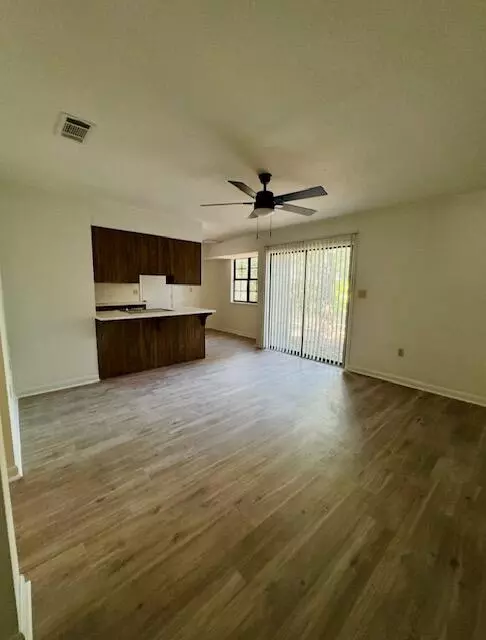 Niceville, FL 32578,511 Maple Avenue