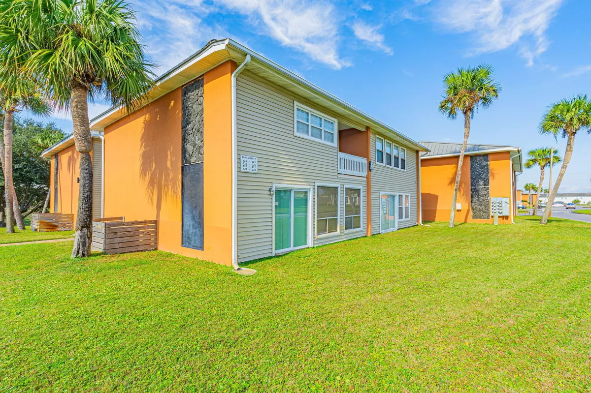 Destin, FL 32541,4000 Gulf Terrace Drive  #128