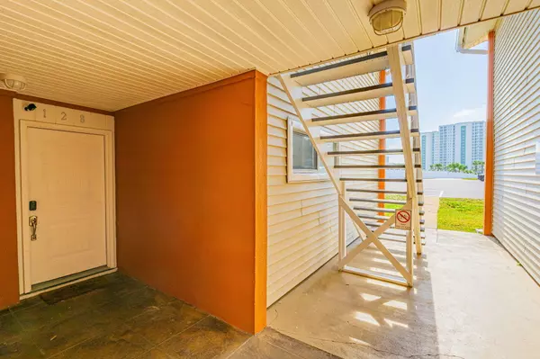 Destin, FL 32541,4000 Gulf Terrace Drive  #128