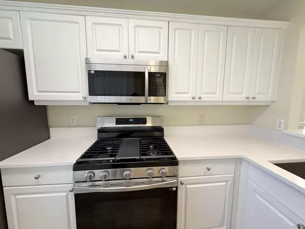 Navarre, FL 32566,7612 Chablis Circle