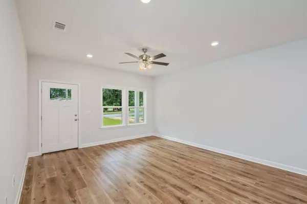 Crestview, FL 32539,579 Brock Avenue