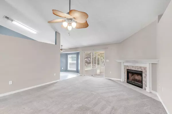 Crestview, FL 32539,311 Seattle Slew Court