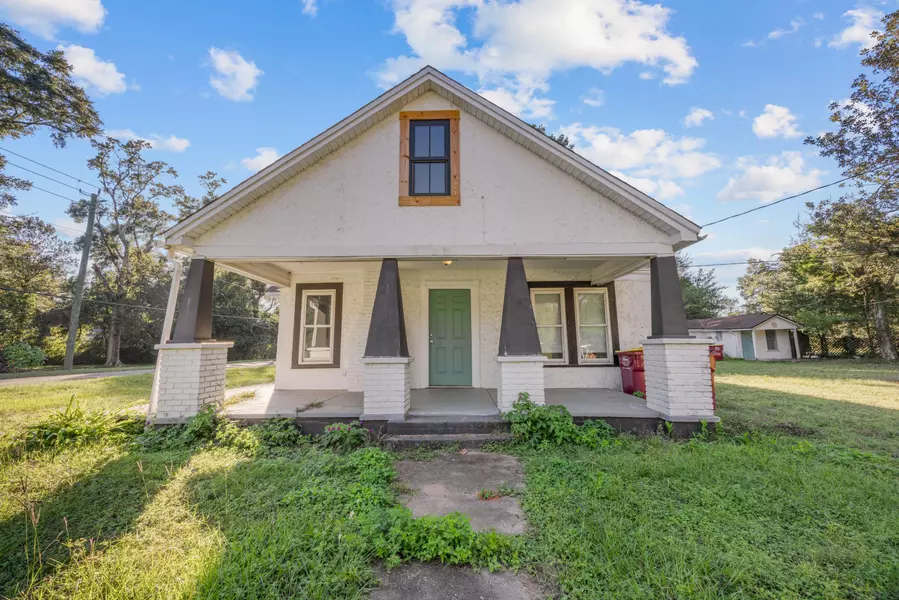 198 E 1St Avenue, Crestview, FL 32536