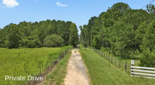 Defuniak Springs, FL 32435,444-0 Tall Oaks Road